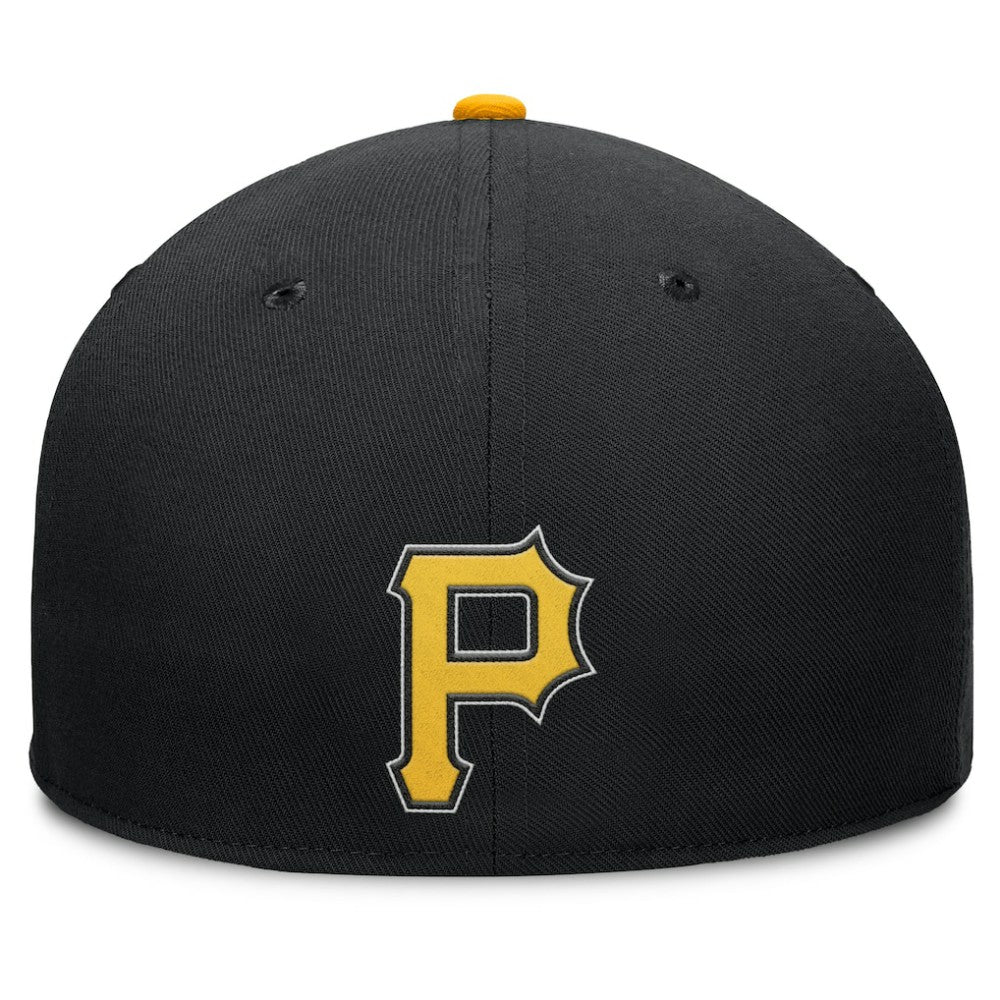 Black Pittsburgh Pirates Fanatics Pick Off Fitted Hat