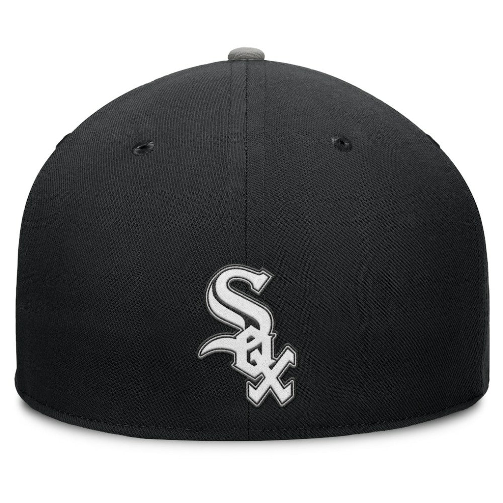 Black Chicago White Sox Fanatics Pick Off Fitted Hat