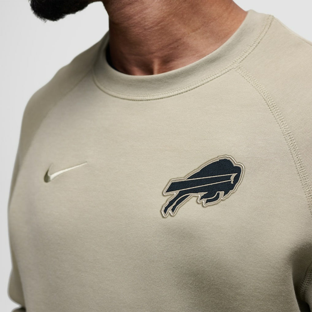 Tech Fleece Raglan Sweatshirt - Buffalo Bills Sweatshirts