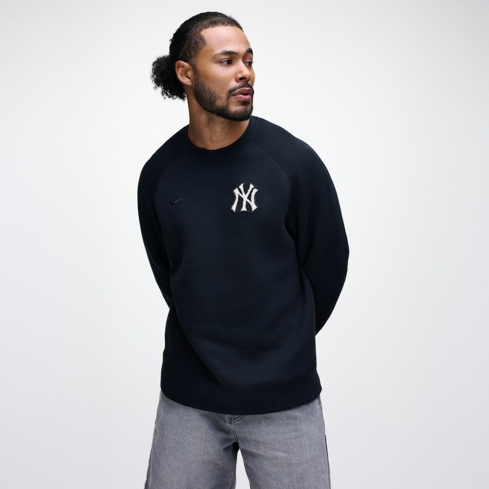 Black New York Yankees Nike Tech Fleece Raglan Sweatshirt
