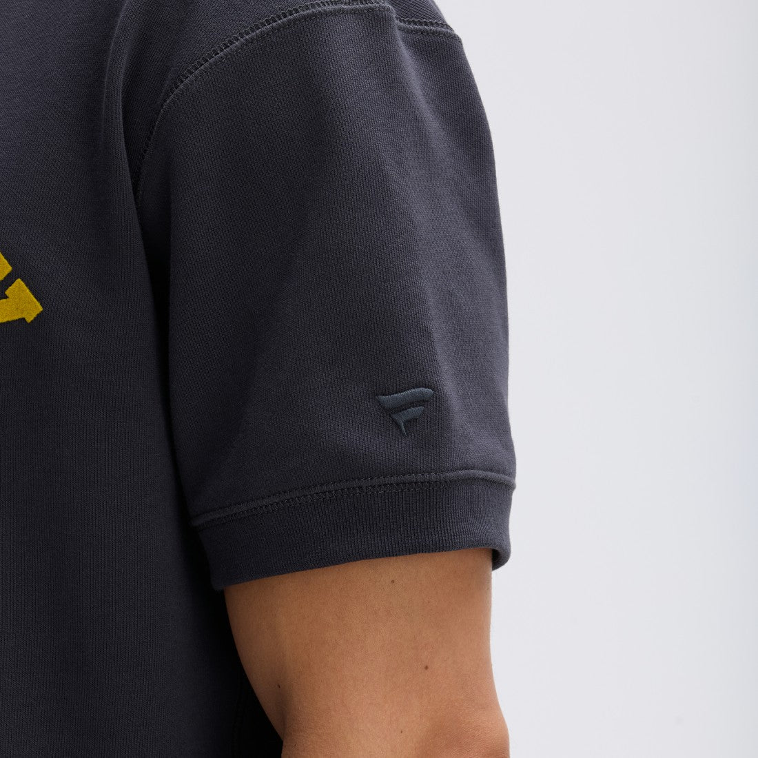 IconicFleece Short Sleeve Sweatshirt - Green Bay Packers Sweatshirts
