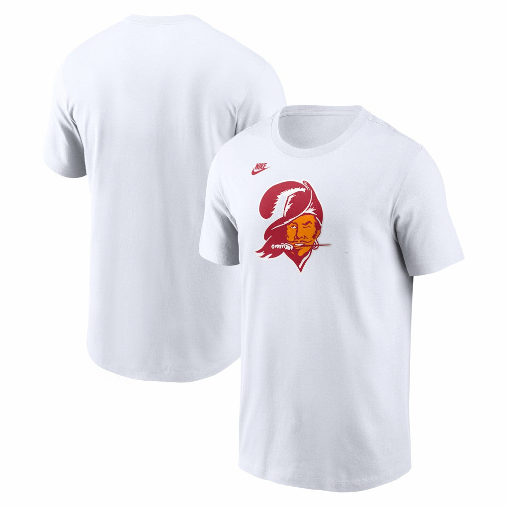 Bucco Bruce Club T-Shirt - Tampa Bay Buccaneers T-shirts