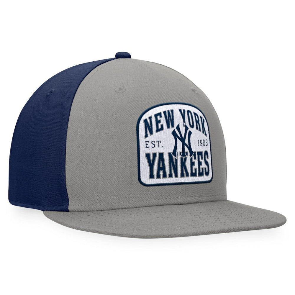 Gray/Navy New York Yankees Fanatics Cycle Snapback Hat