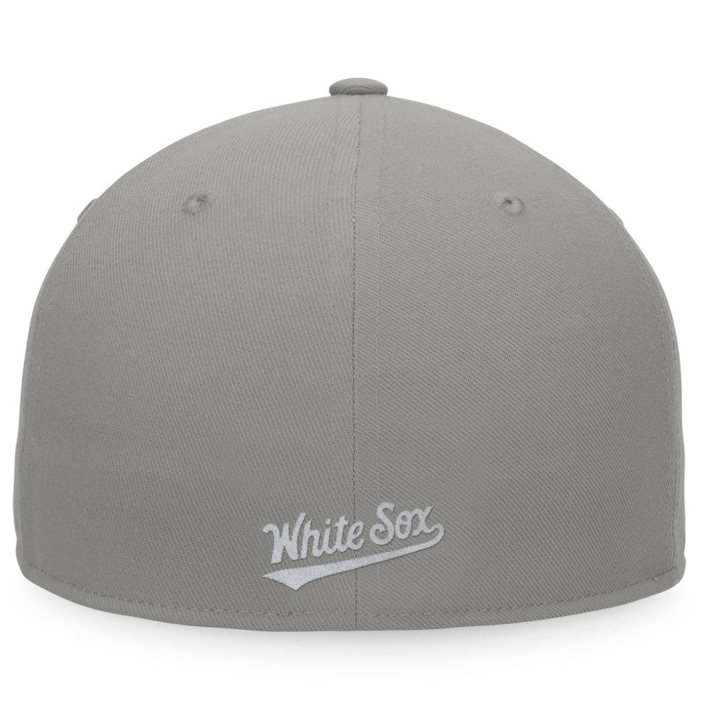Gray Chicago White Sox Fanatics Dugout Fitted Hat