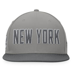 Gray New York Yankees Fanatics Dugout Fitted Hat