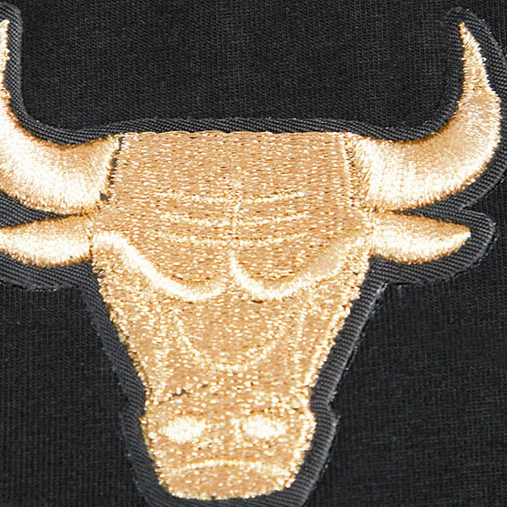 Chicago Bulls Pro Standard Women's Holiday Glam Boxy T-Shirt sale