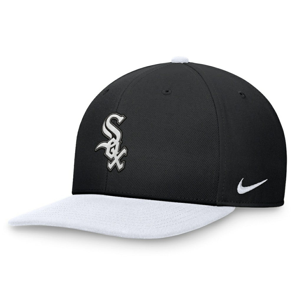 Black/White Chicago White Sox Nike Two-Tone Snapback Hat