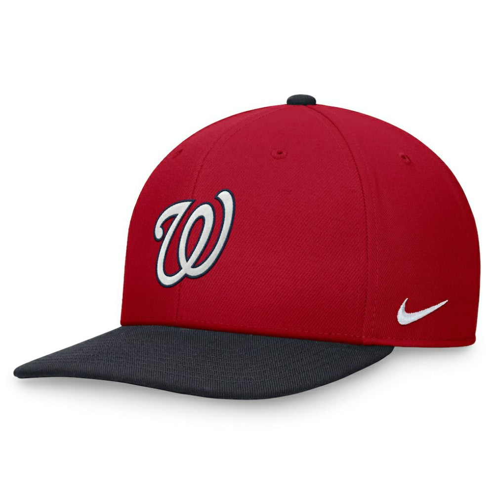 Red/Navy Washington Nationals Nike Two-Tone Snapback Hat