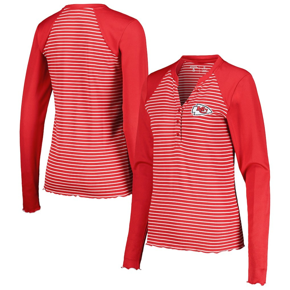 Antigua Women's Maverick Waffle Henley Long Sleeve T-Shirt - Kansas City Chiefs T-shirts