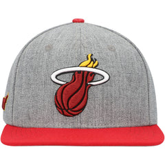 Miami Heat Pro Standard Classic Logo Two-Tone Snapback Hat