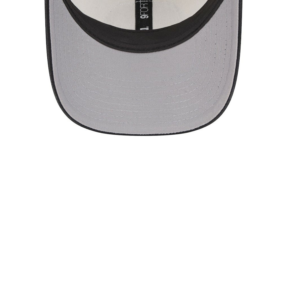 New Era Chicago Bulls Throwback Patch Trucker 9FORTY Adjustable Hat