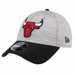 New Era Chicago Bulls Active Digi-Tech Two-Tone 9FORTY Adjustable Hat