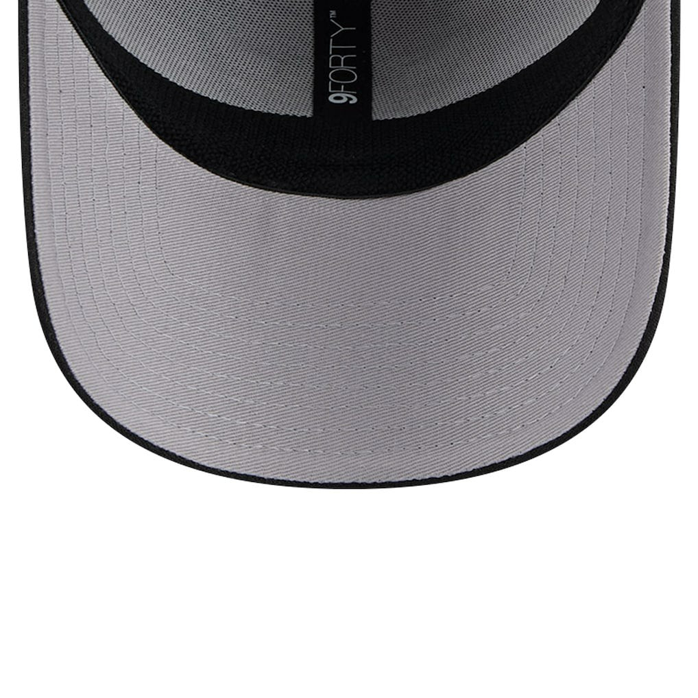 New Era Chicago Bulls Active Digi-Tech Two-Tone 9FORTY Adjustable Hat