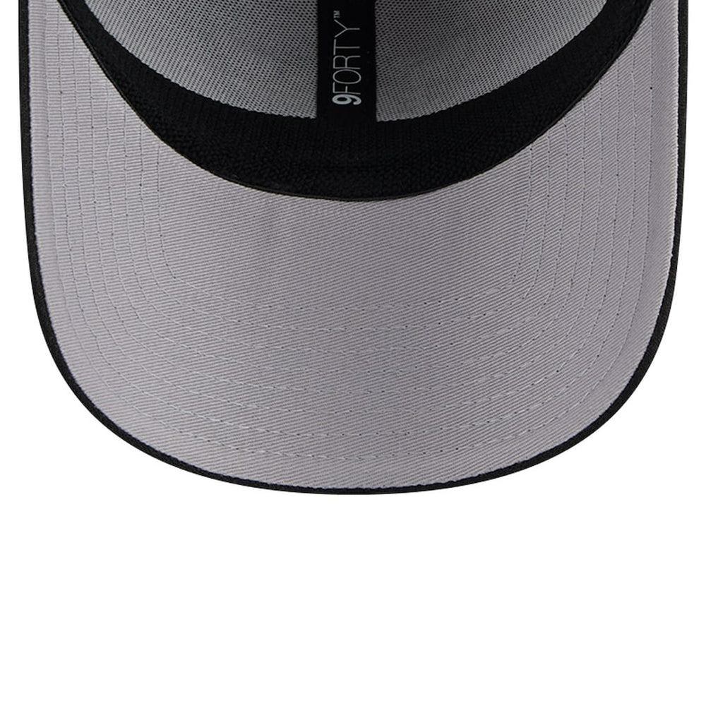 New Era Chicago Bulls Active Digi-Tech Two-Tone 9FORTY Adjustable Hat