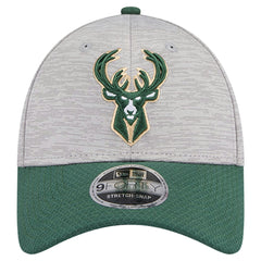 New Era Milwaukee Bucks Active Digi-Tech Two-Tone 9FORTY Adjustable Hat