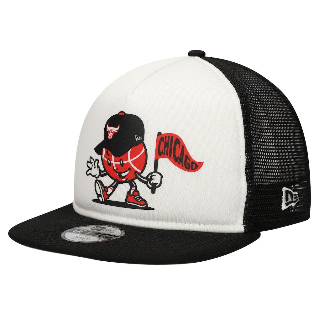 New Era Chicago Bulls Youth Court Sport Mascot 9FIFTY Snapback Hat