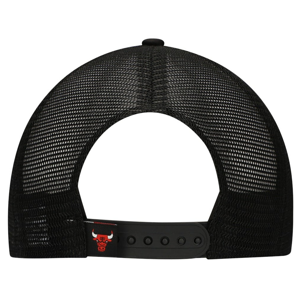 New Era Chicago Bulls Youth Court Sport Mascot 9FIFTY Snapback Hat