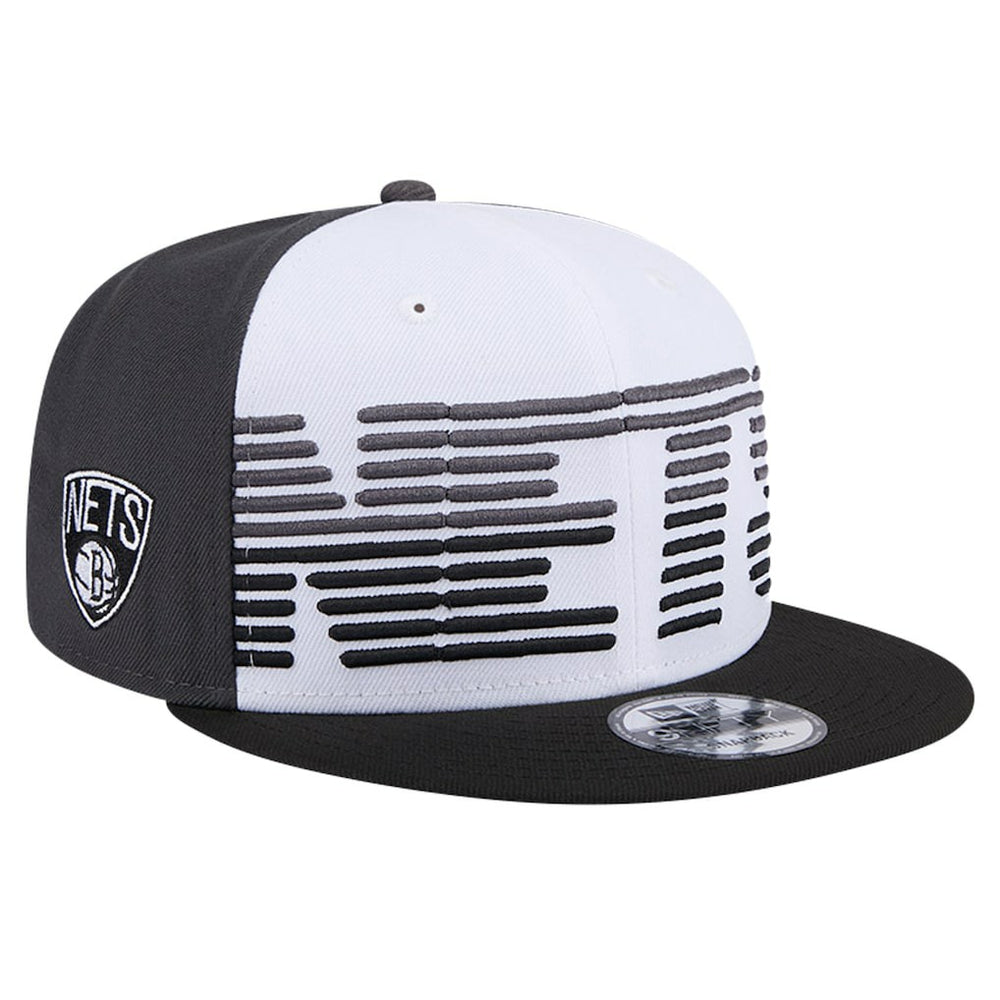 New Era Brooklyn Nets Throwback Gradient Tech Font 9FIFTY Snapback Hat