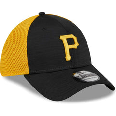 Black Pittsburgh Pirates New Era Neo 39THIRTY Flex Hat
