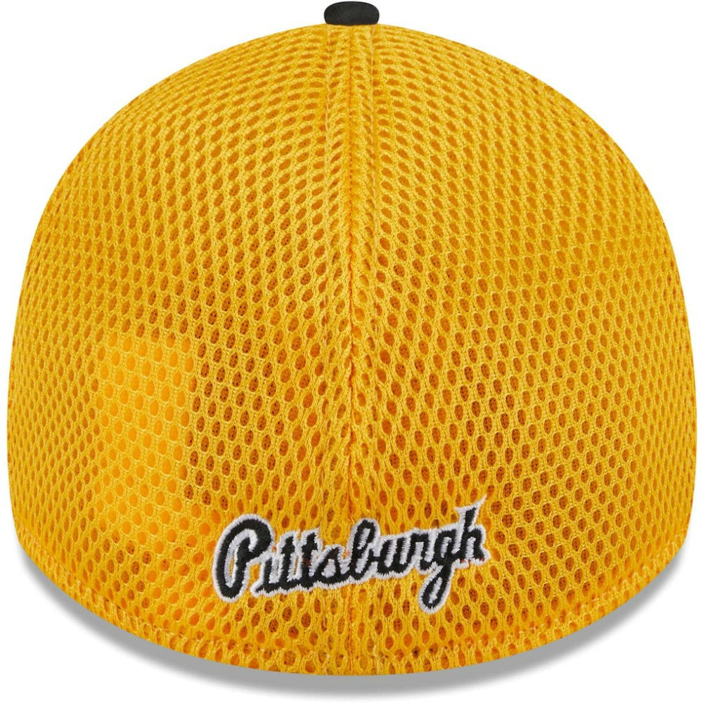 Black Pittsburgh Pirates New Era Neo 39THIRTY Flex Hat