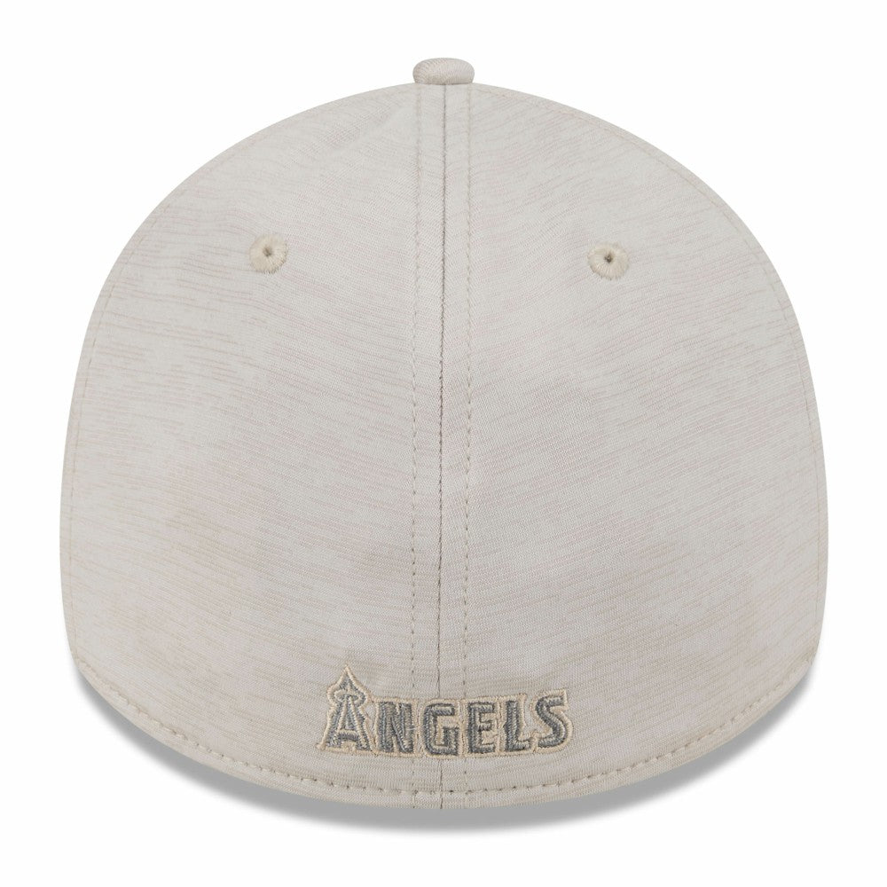 Cream Los Angeles Angels New Era 2024 Clubhouse 39THIRTY Flex Hat