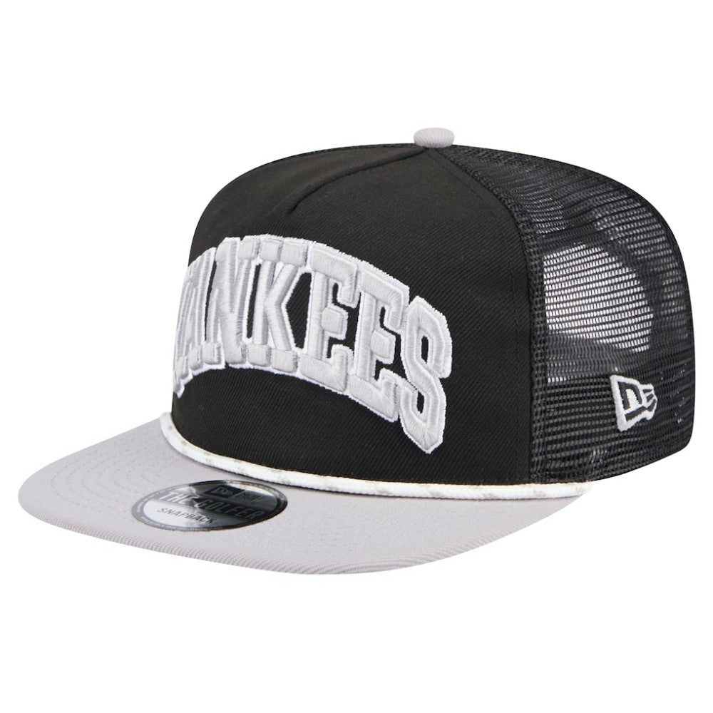 Black New York Yankees New Era Throwback Meshback Golfer Hat