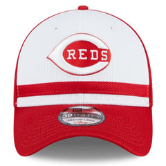 White Cincinnati Reds New Era 2025 Batting Practice 39THIRTY Flex Hat