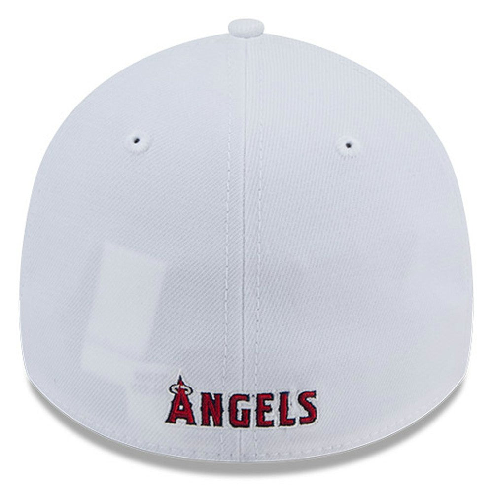 White Los Angeles Angels New Era 39THIRTY Flex Hat