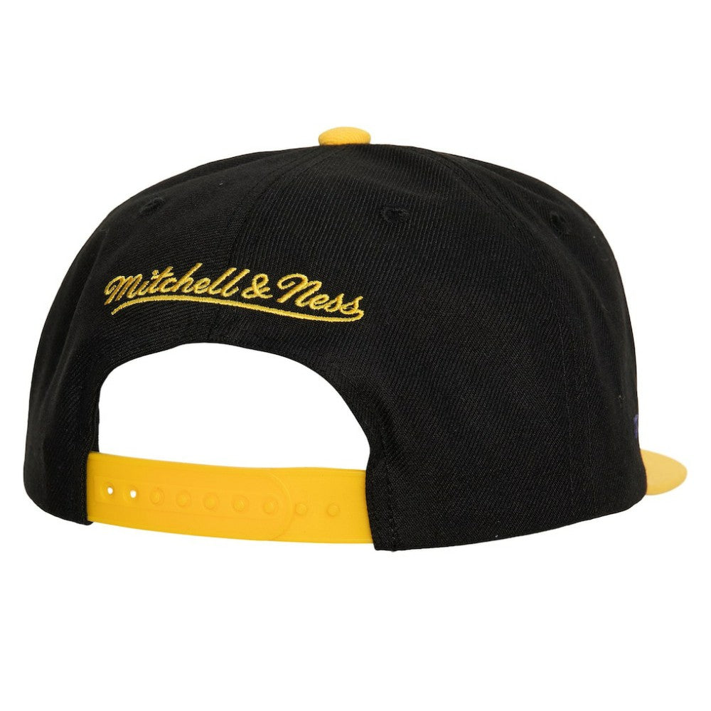 NHL Pittsburgh Penguins Mitchell & Ness Core Team Ground 2.0 Snapback Hat