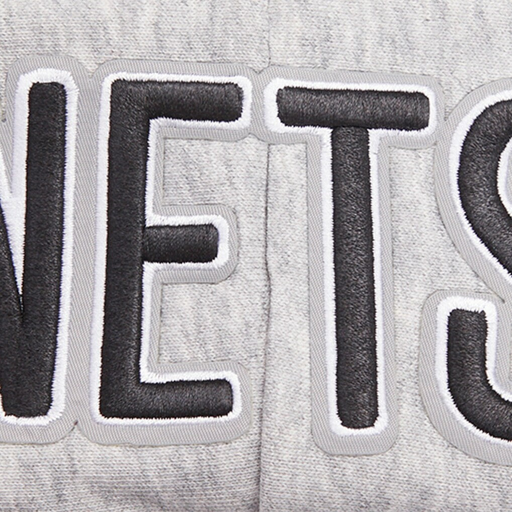 Brooklyn Nets Pro Standard Women's Script Tail Cropped Pullover Hoodie