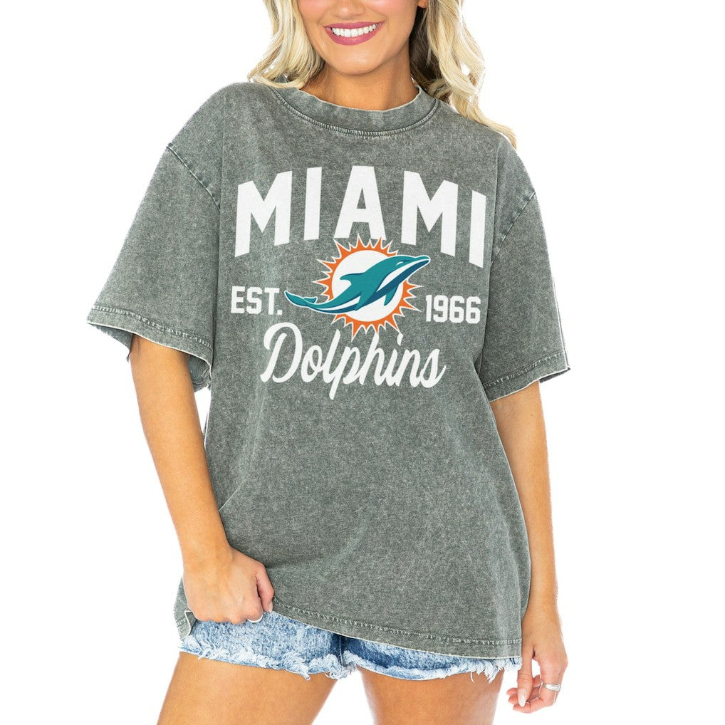 Gameday Couture Women's Tackle Titan Boyfriend Washed T-Shirt - Miami Dolphins T-shirts
