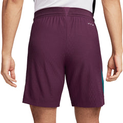 Paris Saint-Germain 2024/25 Advance Strike Shorts