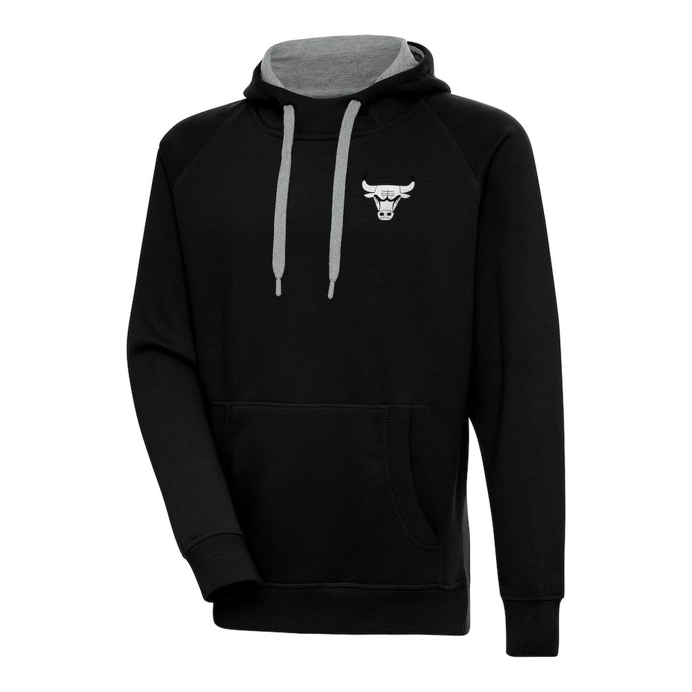 Chicago Bulls Antigua Metallic Logo Victory Raglan Pullover Hoodie