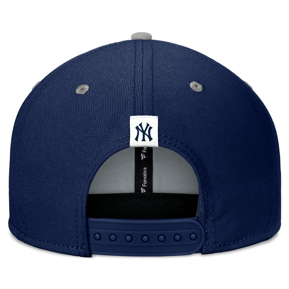 Navy/Gray New York Yankees Fanatics Fundamental Bold Snapback Hat