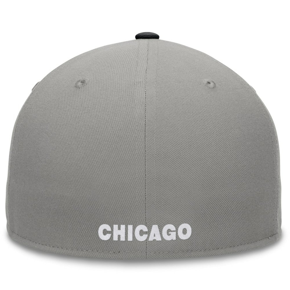 Gray Chicago White Sox Fanatics Fundamental Two-Tone Fitted Hat