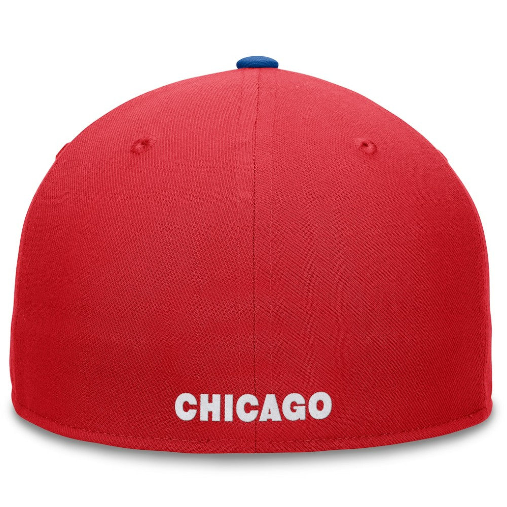 Red Chicago Cubs Fanatics Fundamental Two-Tone Fitted Hat