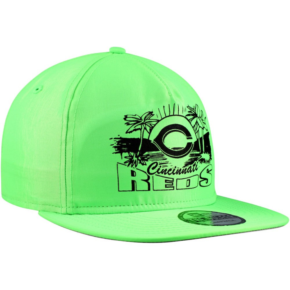 Green Cincinnati Reds New Era Neon Golfer Snapback Hat