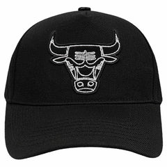 Chicago Bulls Pro Standard Paint the City Pinch Front Snapback Hat