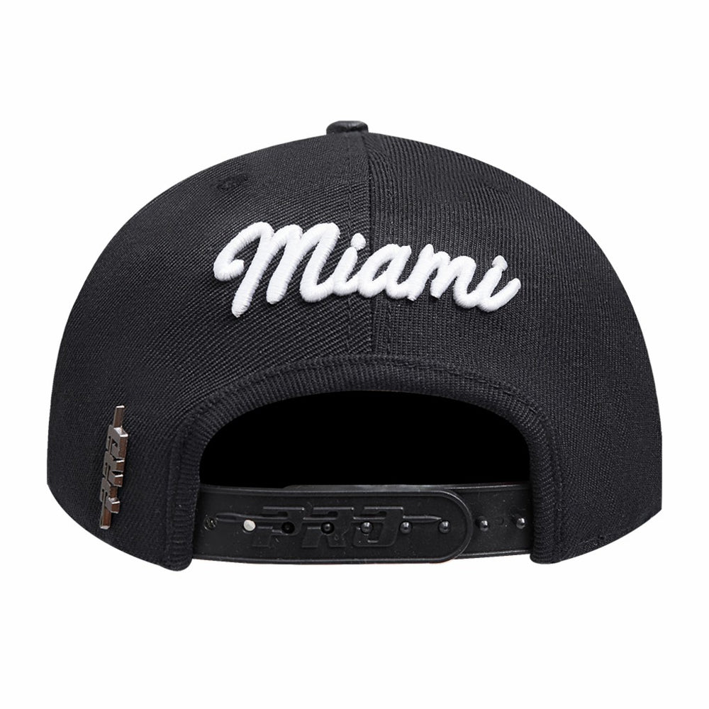 Miami Heat Pro Standard Paint the City Pinch Front Snapback Hat