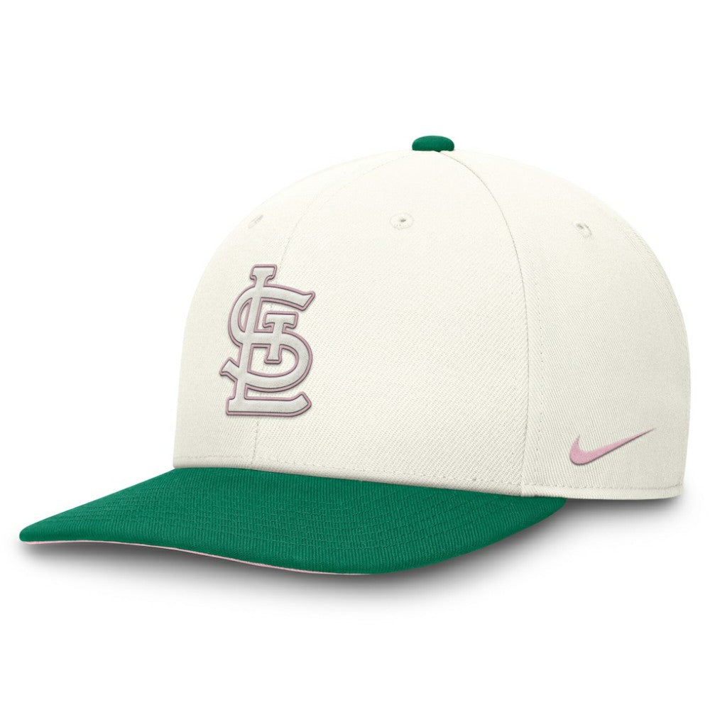 Cream/Green St. Louis Cardinals Nike Sail Pro Performance Snapback Hat