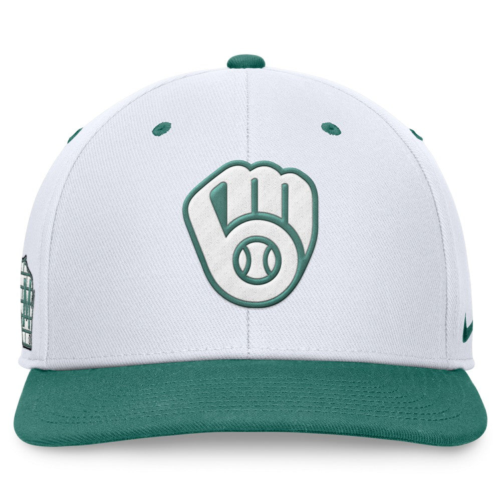 White/Green Milwaukee Brewers Nike Bicoastal Two-Tone Pro Performance Snapback Hat