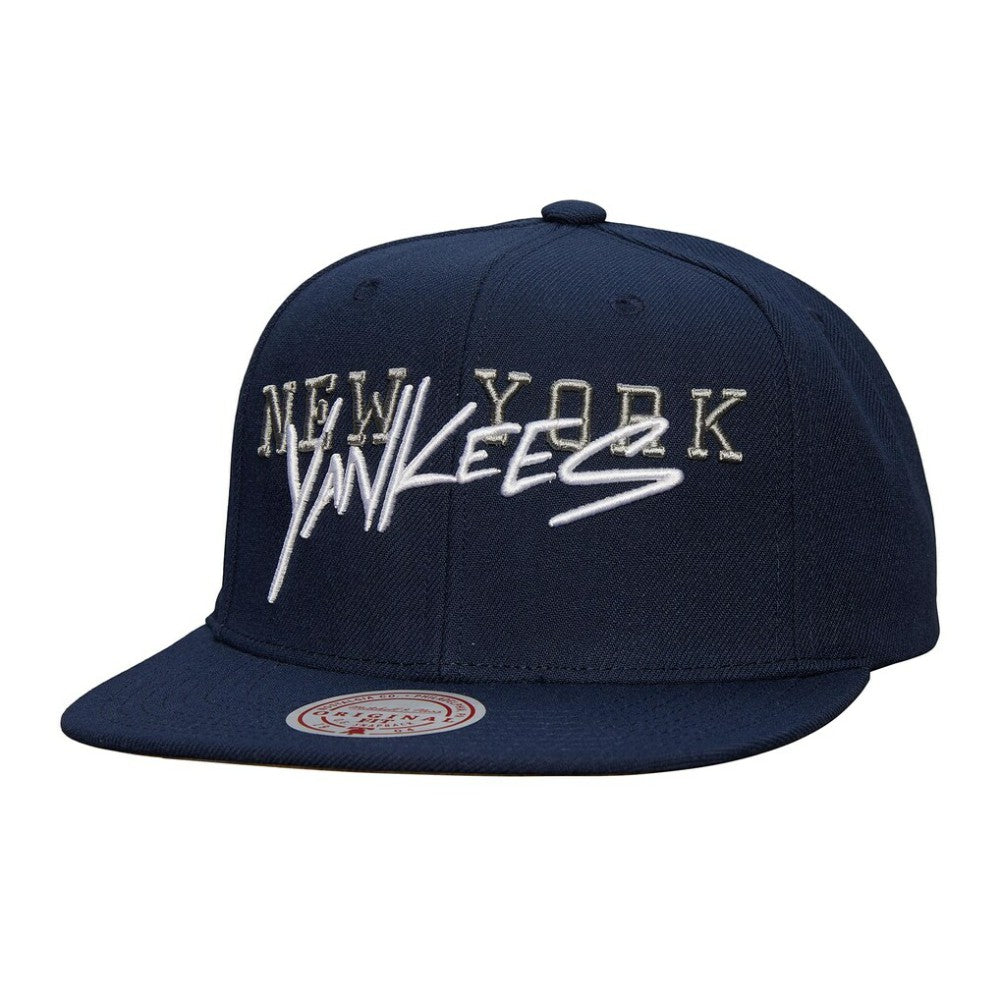 Navy New York Yankees Mitchell & Ness Team Tagged Snapback Hat