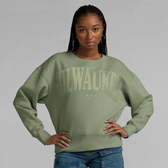 Green Milwaukee Brewers Fanatics Women's Elements Flow Pullover Sweatshirt