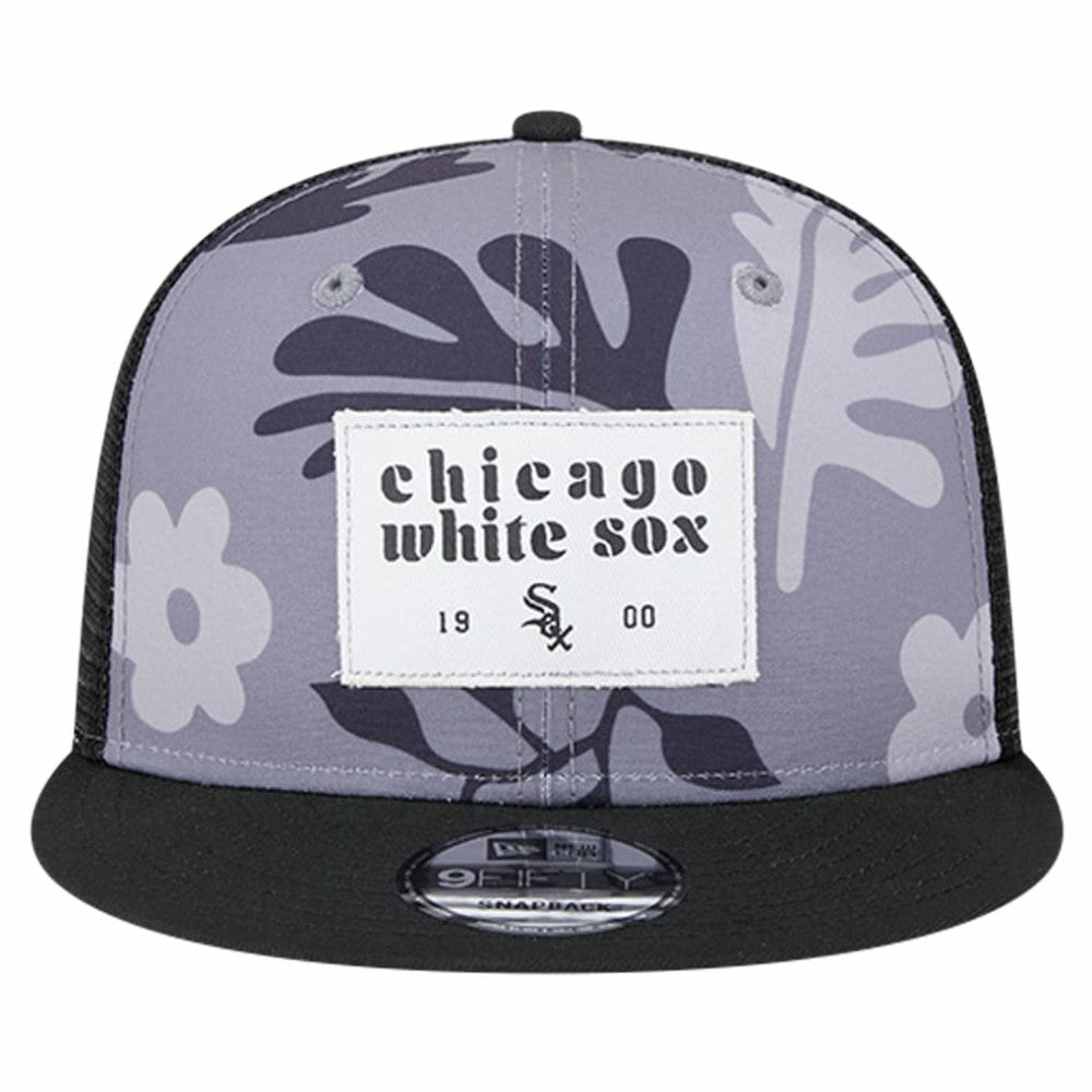 Black Chicago White Sox New Era Bikini Bottom Trucker 9FIFTY Snapback Hat