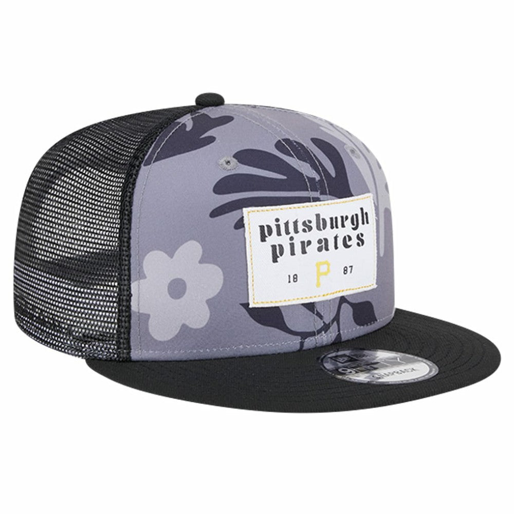 Black Pittsburgh Pirates New Era Bikini Bottom Trucker 9FIFTY Snapback Hat