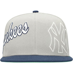 Gray New York Yankees Mitchell & Ness Knock Out Panel Snapback Hat
