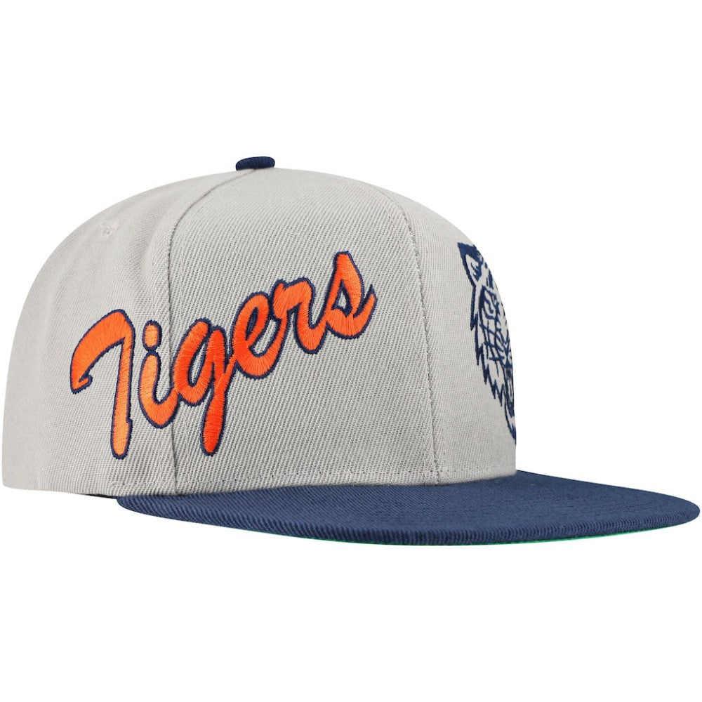 Gray Detroit Tigers Mitchell & Ness Knock Out Panel Snapback Hat