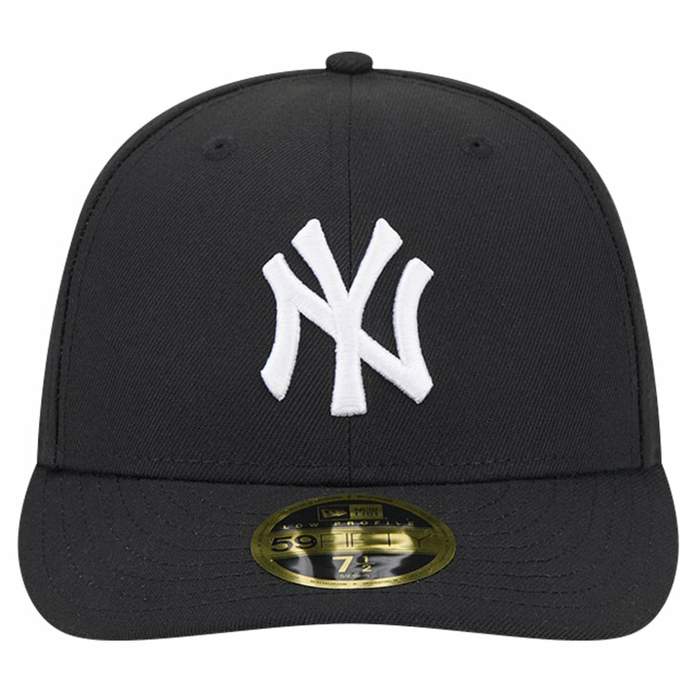 Black New York Yankees New Era Low Profile 59FIFTY Fitted Hat