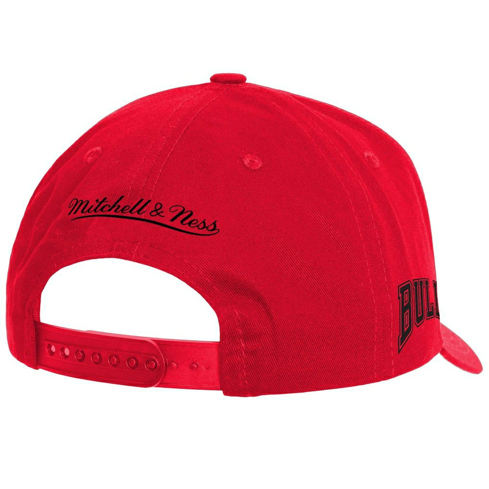 Mitchell & Ness Chicago Bulls Fire Red Pro Crown Snapback Hat