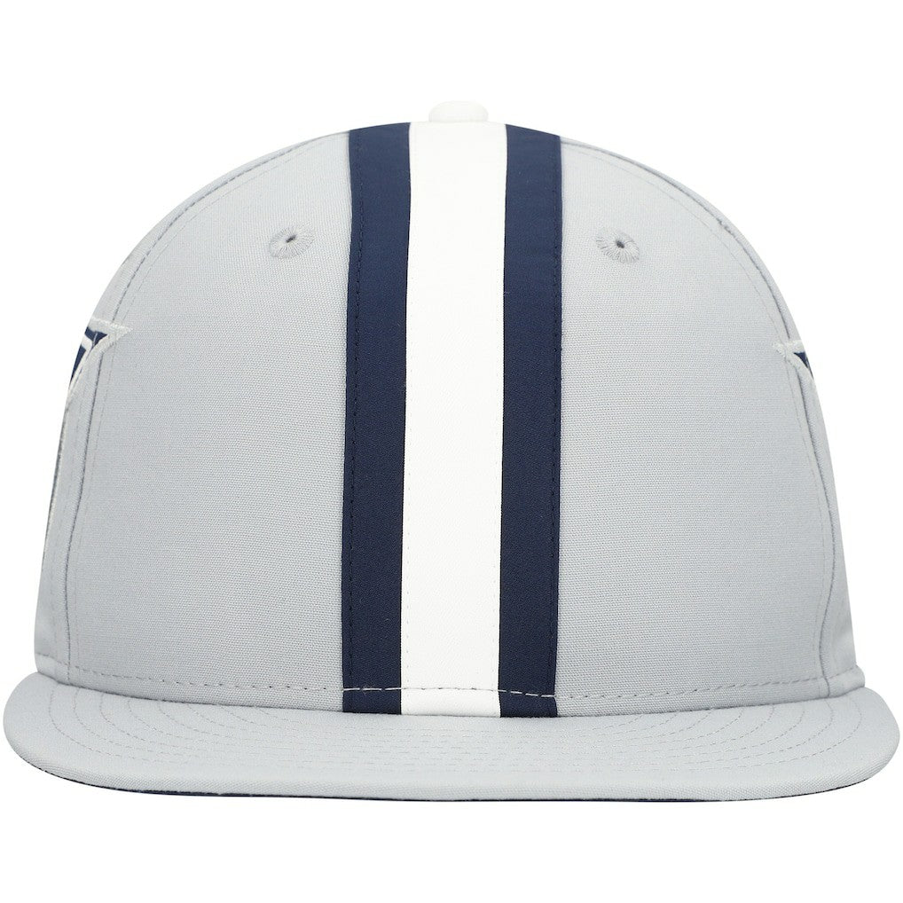 Helmet 9FIFTY Snapback Hat - Dallas Cowboys Hats